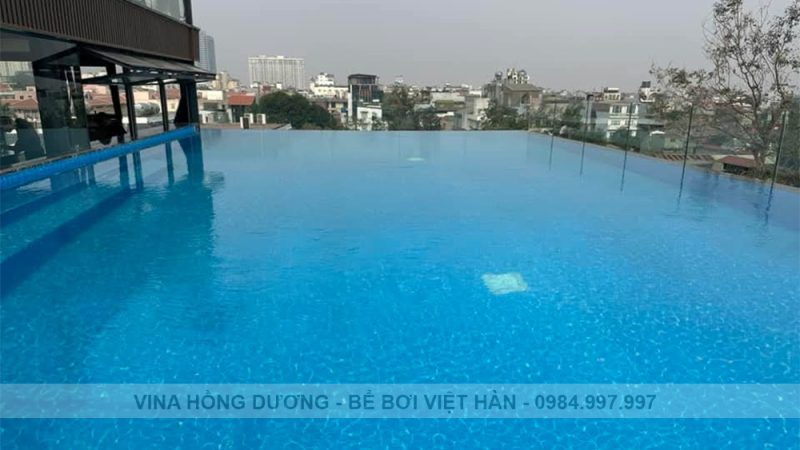 Bể bơi tầng thượng – 33 Lý Nam Đế, Hà Nội