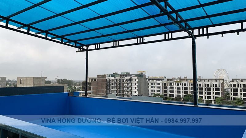 Cải Tạo Bể Bơi Cũ Bằng Liner PVC Có Cần Đục Bỏ Gạch Không?