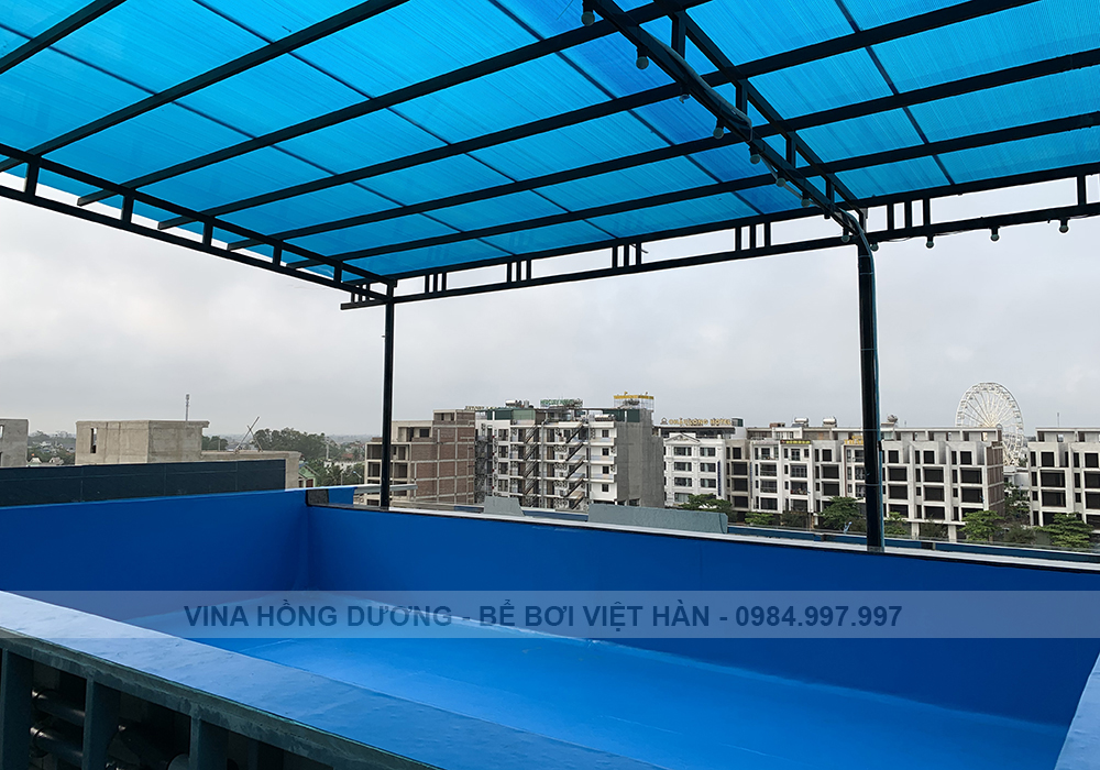 Cải Tạo Bể Bơi Cũ Bằng Liner PVC Có Cần Đục Bỏ Gạch Không?