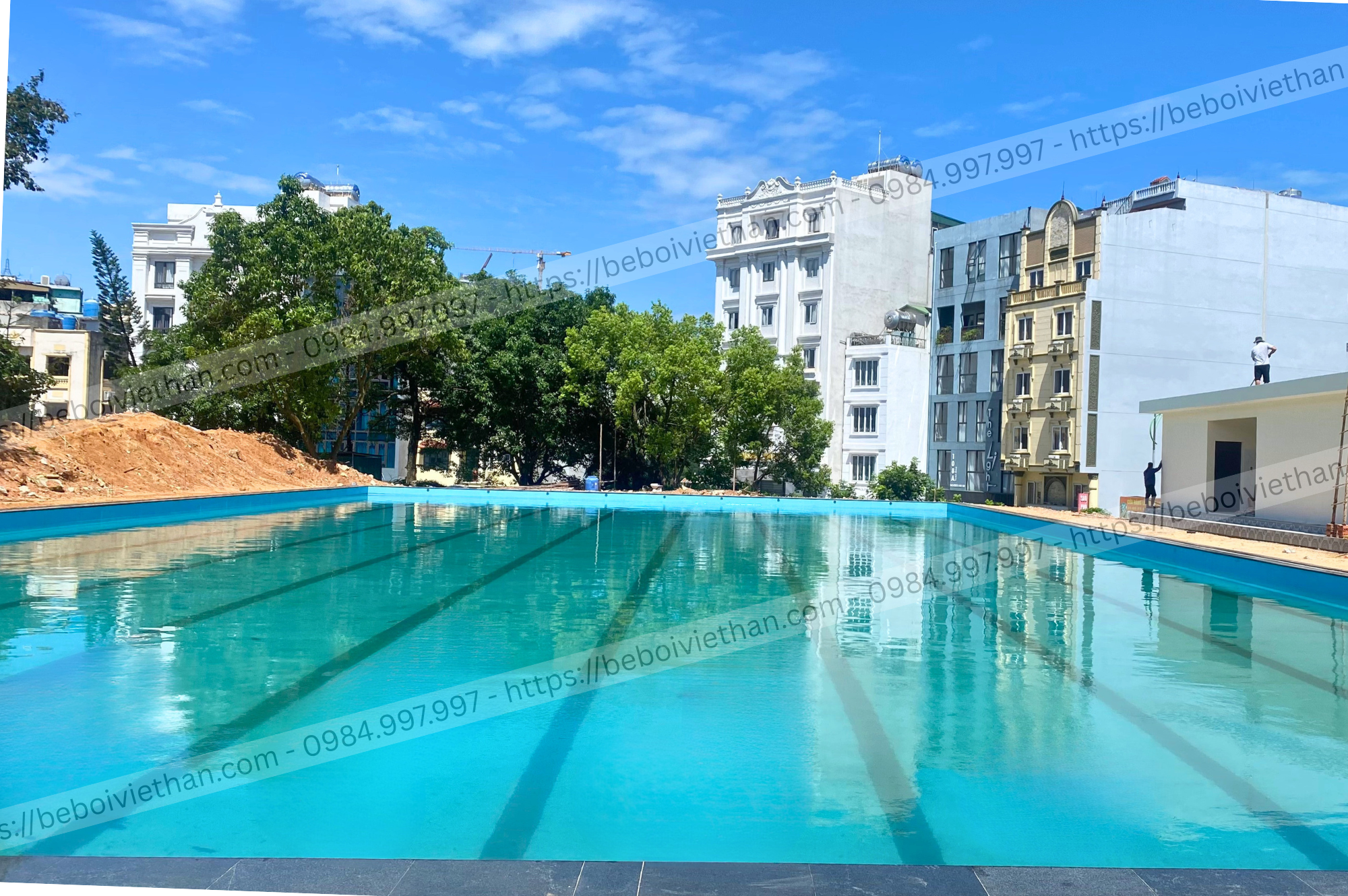 Chi Phí Vận Hành Bể Bơi Mỗi Tháng Bao Nhiêu? Sự Thật Nhiều Người Bất Ngờ